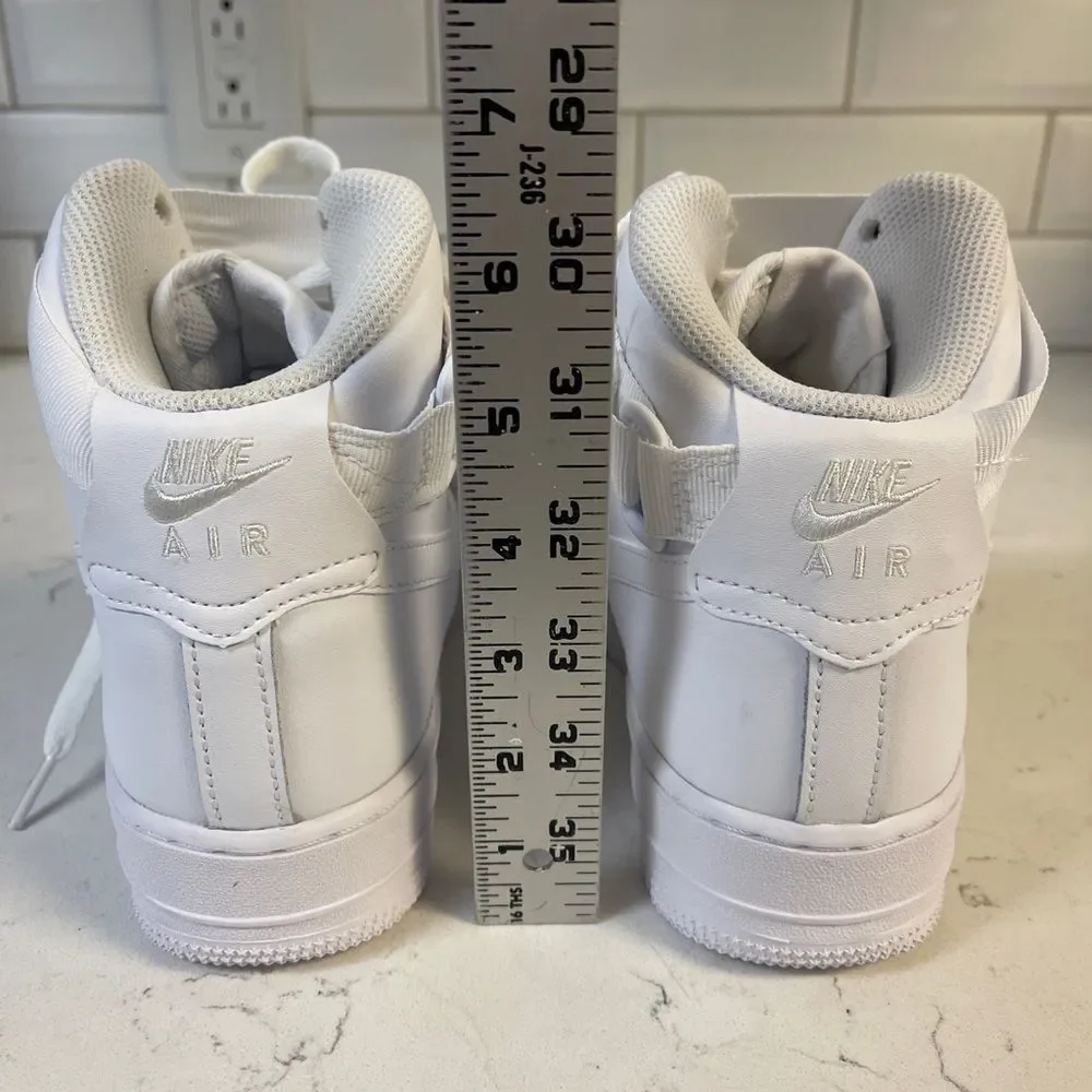 Nike Air Force 1 High LE Triple White GS Sneakers Size 6.5 Y DH2943-111 BIG KIDS